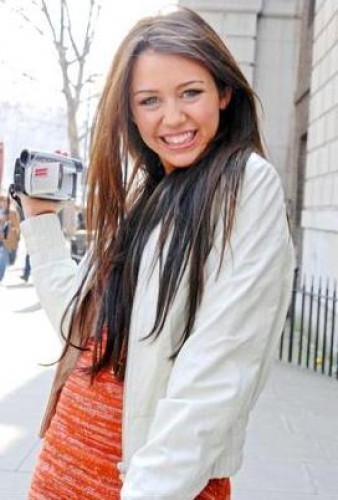 Guest_mileyCyruscom_disabled_15769945