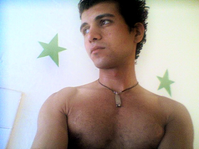 Guest_ali310