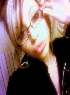 Guest_CRYSTALizdashitt