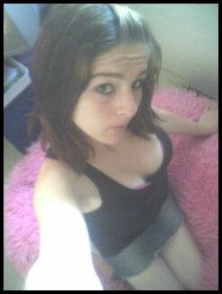 Guest_NaughtyLaura15