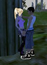 Guest_UmUsTlOveMe1988