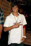 Guest_ryansheckler310