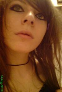 Guest_Sw3etAngElMoni