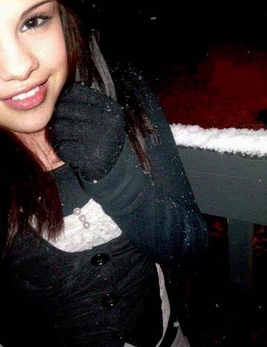 ForeverSelenaGomez