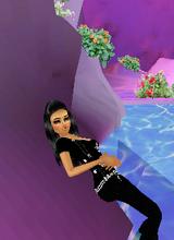 Guest_CoUrTnEyLoVeShOrSeSs