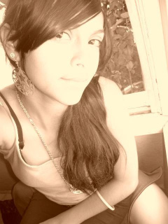 Guest_DESiREL0KSTER