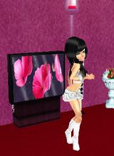 Guest_sarahissodamnhot