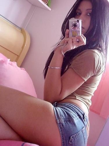 Guest_LiTtLeImPeRfEcT
