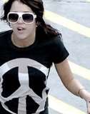 Guest_Smil3yRayCyrus