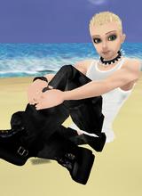 Guest_oOfootslaveOo